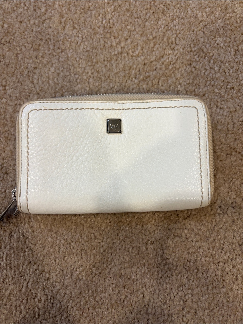 Nine West full zip leather wallet